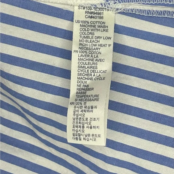 Blouses/flannels/button downs-2 ofor $20 or 3 for $30 (Mix & Match) - Picture 5 of 6